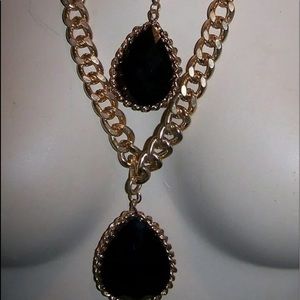 Trendy Gold Color Heavy
Double Chain Necklace w/Black Pendants